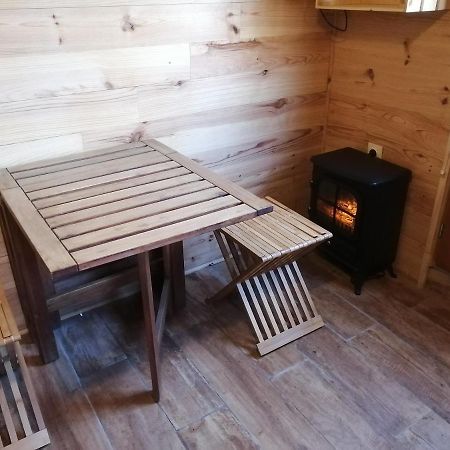 Patrice Et Chrstel Cabane En Bois Chatuzange-le-Goubet Экстерьер фото